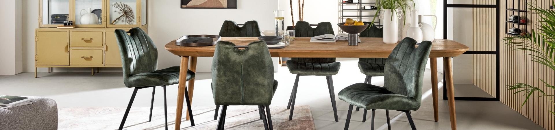 Hoeveel stoelen passen er om mijn tafel?