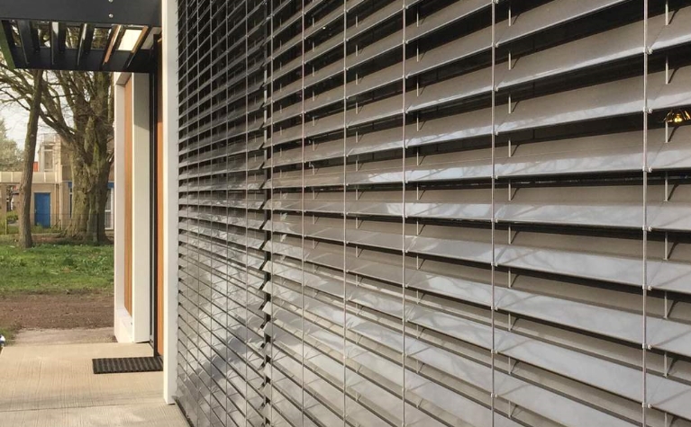 Raambekleding - Buitenjaloezieën